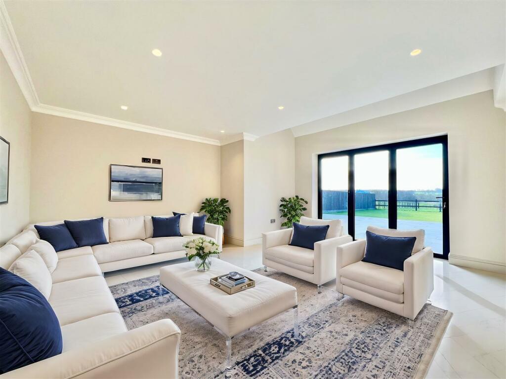 Additional image 10 of Ingatestone Road, Stock