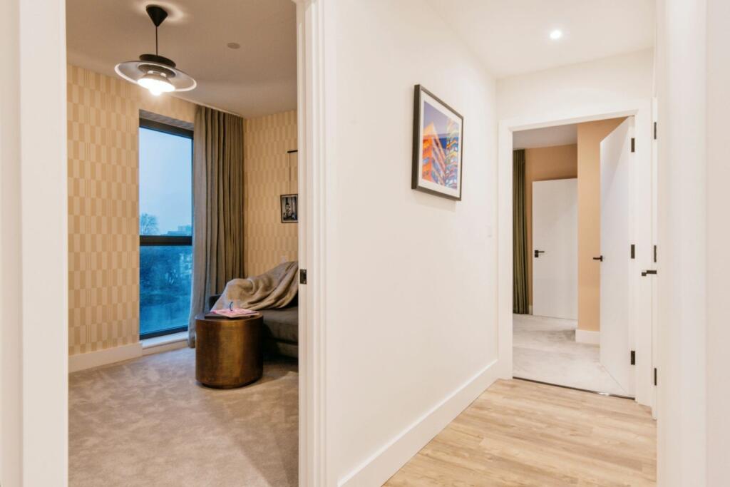 Additional image 15 of London Square Croydon, Croydon, CR0