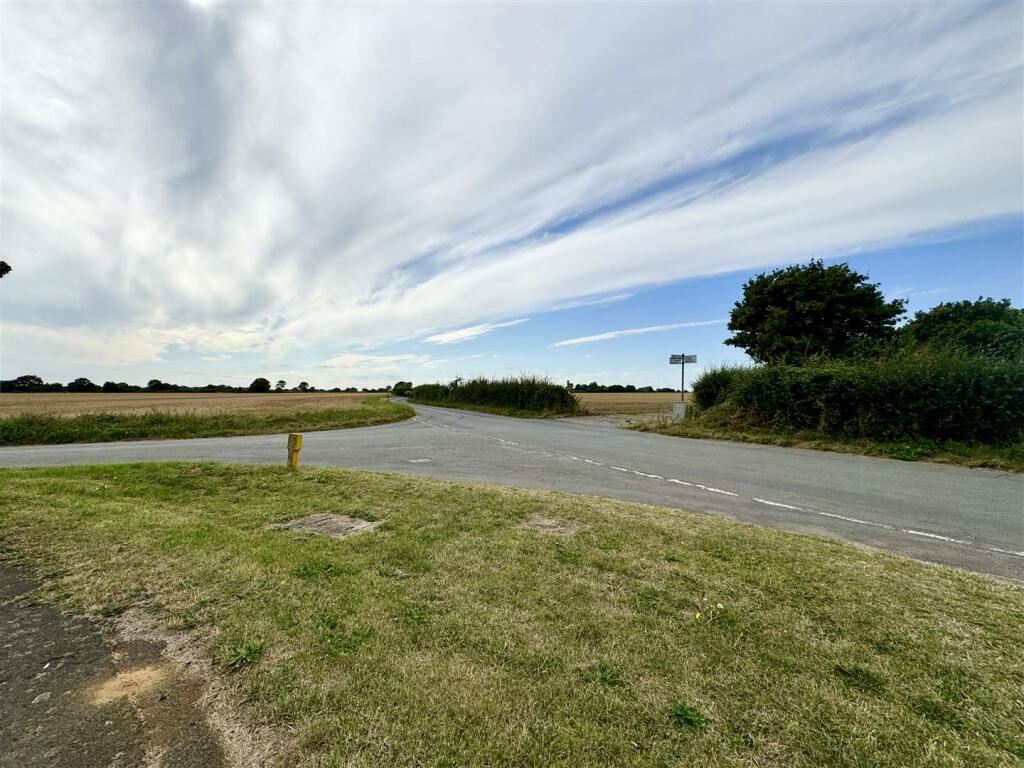 Additional image 45 of Wenham Road, Great Wenham, Colchester