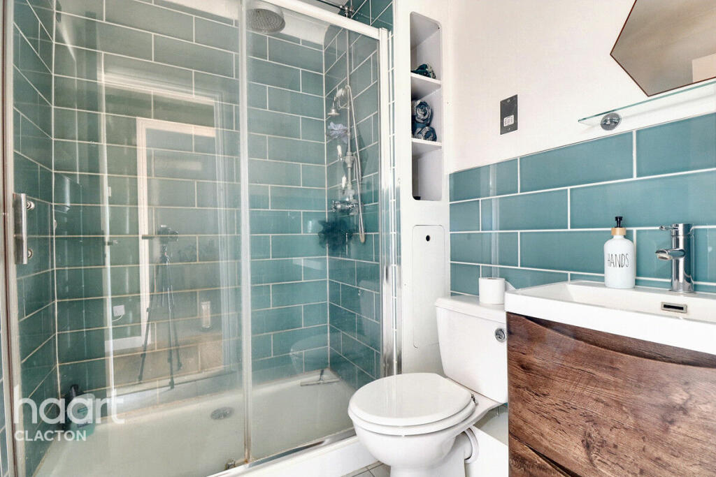 Additional image 7 of Selsey Avenue, Clacton-On-Sea