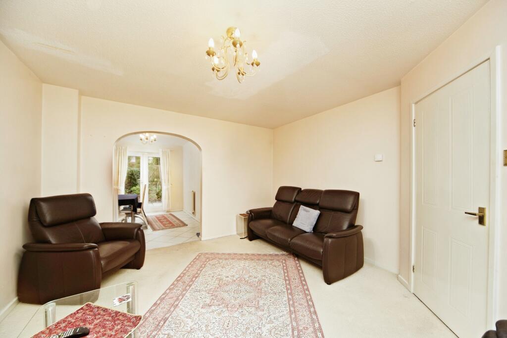 Additional image 11 of Hamond Close, South Croydon, CR2