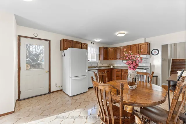 Additional image 15 of 103 Griselda Cres