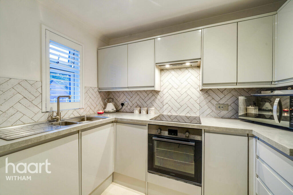 Additional image 3 of Benton Close, Witham