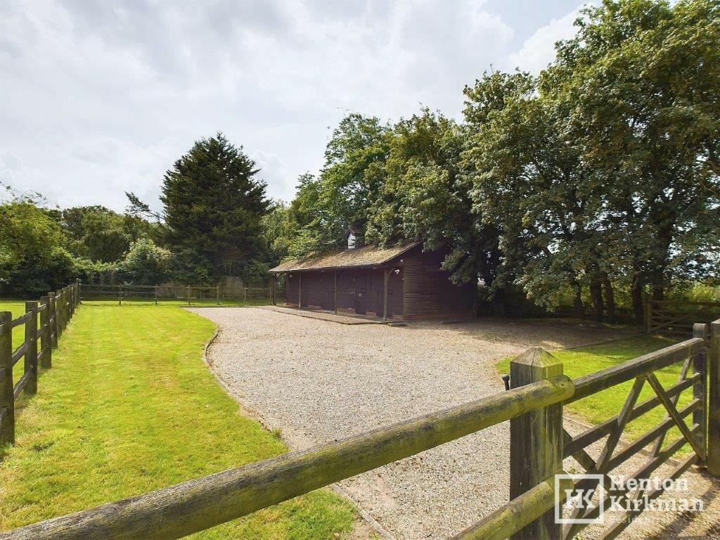 Additional image 33 of Hawkswood Road, Downham, nr Billericay, CM11 1JZ