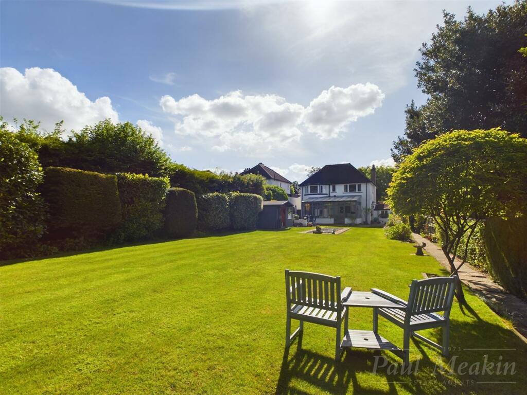 Additional image 17 of Briton Crescent, South Croydon