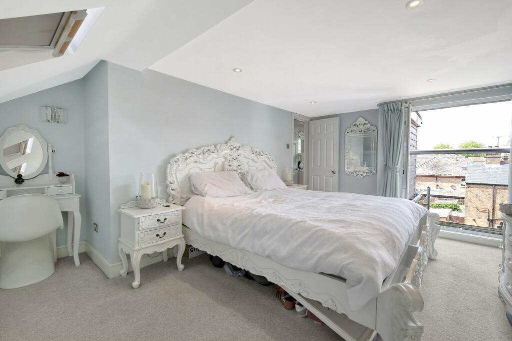 Additional image 18 of Upper Roman Road, Chelmsford, CM2