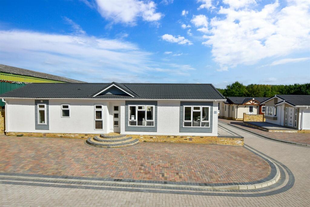 Additional image 4 of Crowsheath Estate, Hawkswood Road, Downham, Billericay, Essex