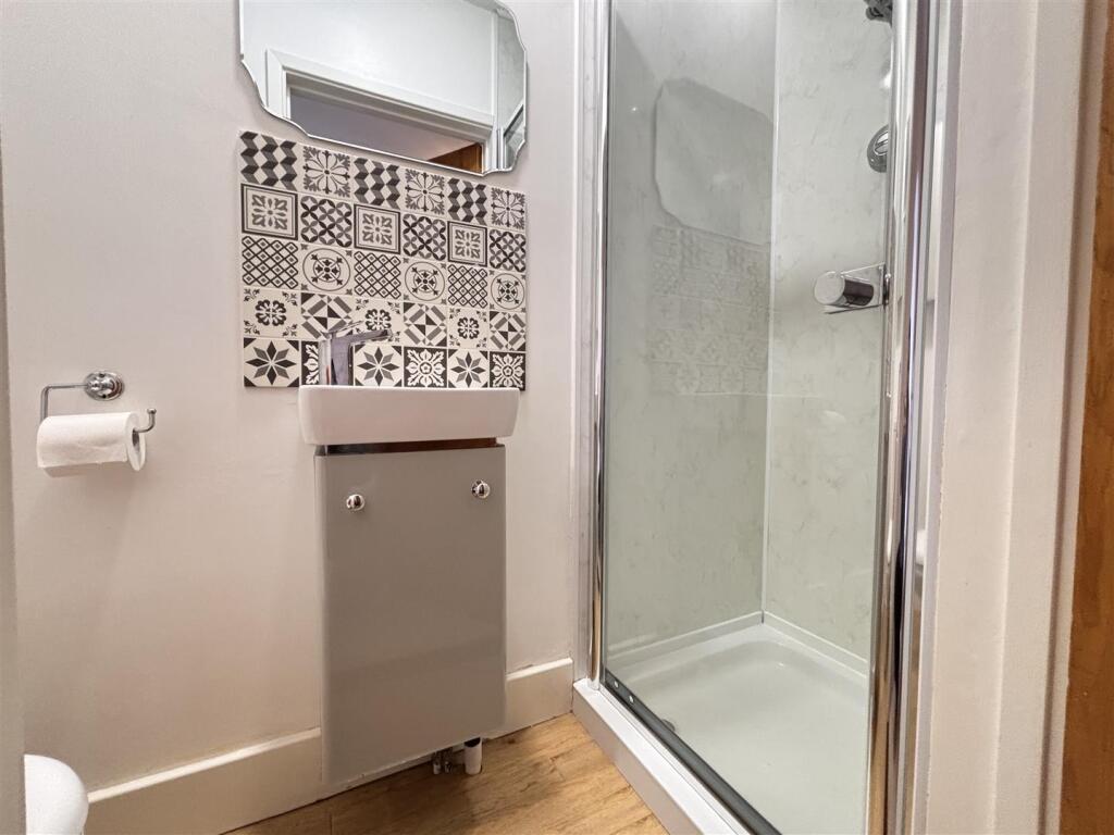 Additional image 45 of Windmill Road, Bradfield