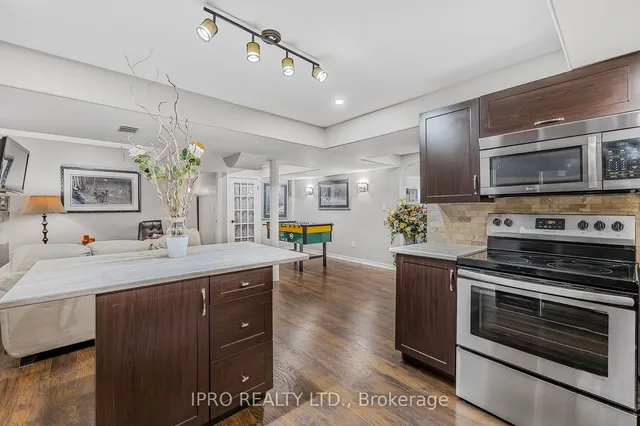 Additional image 28 of 18 Lynnvalley Cres