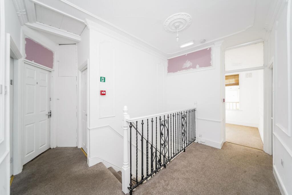 Additional image 33 of Hart Road, Harlow