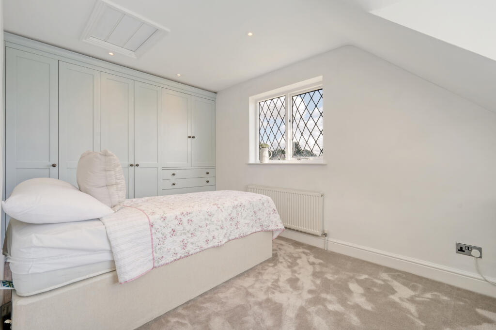 Additional image 27 of Outings Lane, Doddinghurst, CM15