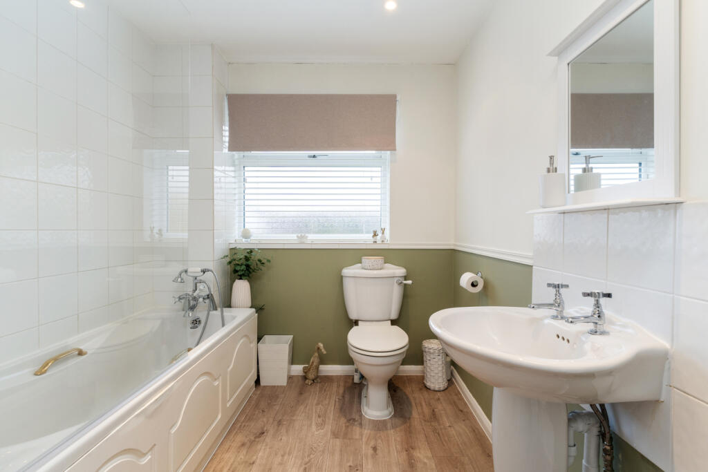 Additional image 13 of Durham Close, Sawbridgeworth, Hertfordshire, CM21