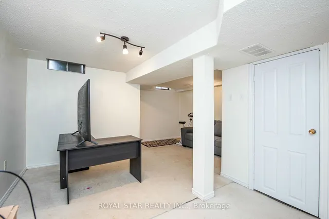 Additional image 31 of 71 Muirland Cres