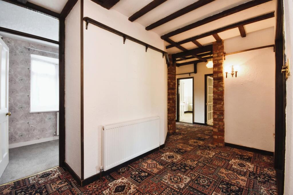 Additional image 12 of Hatch Road, Pilgrims Hatch, Brentwood