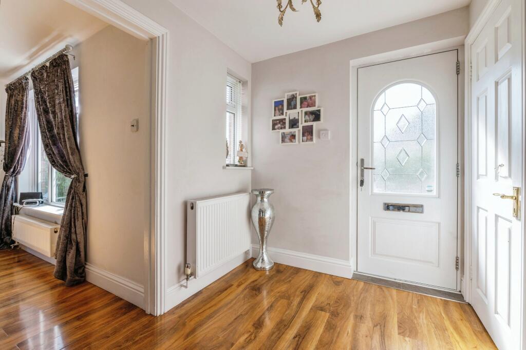 Additional image 7 of Short Lane, Ramsden Heath, Billericay, Chelmsford, CM11