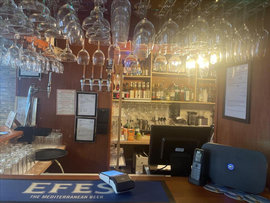 Additional image 6 of 158-160 Chestnut Grove, Mitcham, merton, London, CR4