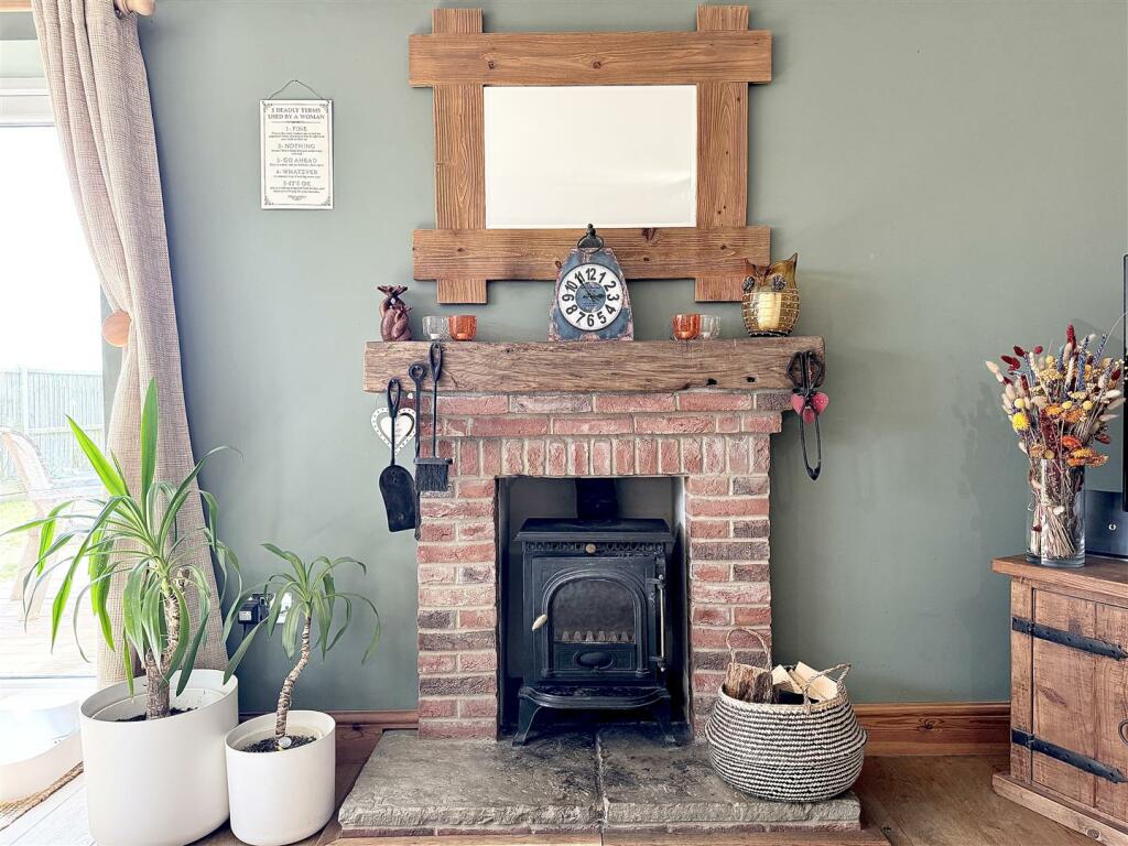 Additional image 47 of Wenham Road, Great Wenham, Colchester