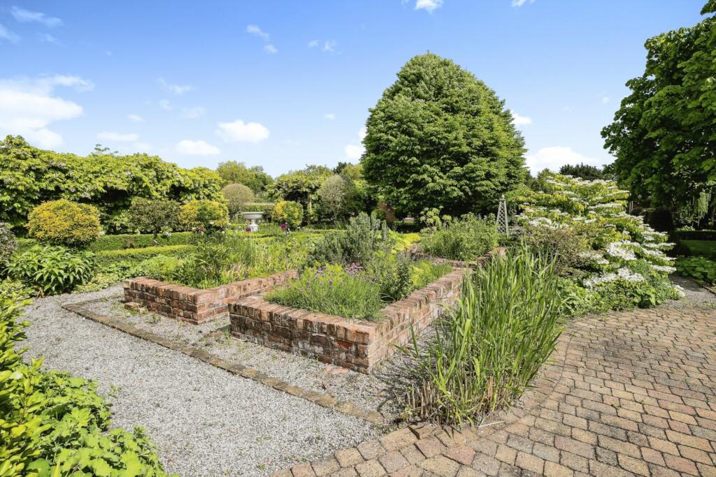 Additional image 26 of Ledsham Hall Lane, Ellesmere Port, CH66