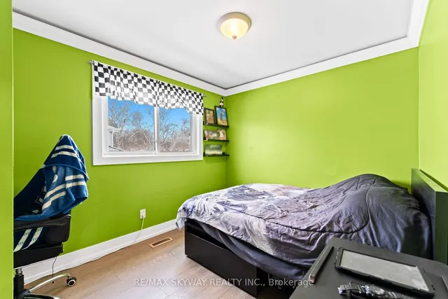 Additional image 28 of 26 Somerset Dr