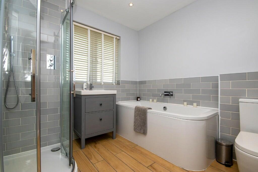 Additional image 17 of Park Avenue, Hutton, Brentwood, Essex, CM13