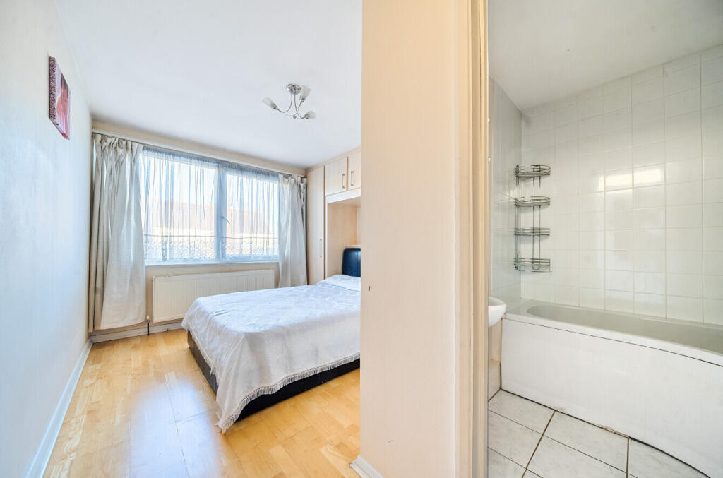 Additional image 9 of Crossways Road, Mitcham, CR4