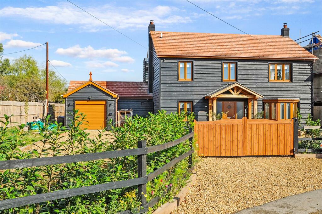 Additional image 28 of Stoney Hills, Burnham-On-Crouch