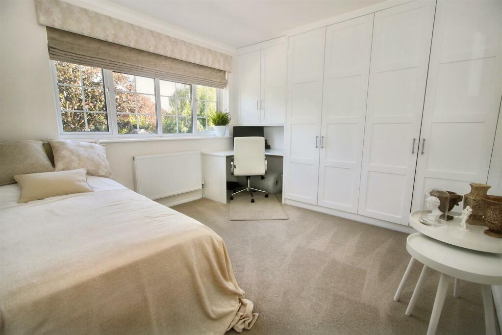 Additional image 7 of Courtlands, Billericay