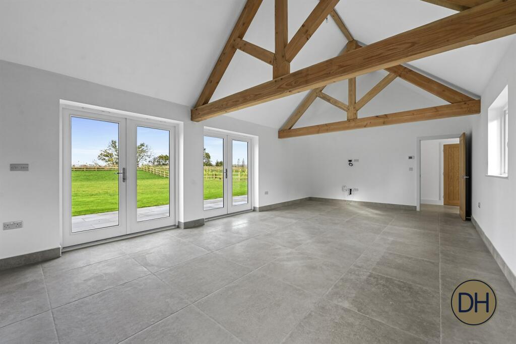 Additional image 11 of Quince Hall Farm, Chelmsford Road, Blackmore, Essex CM4
