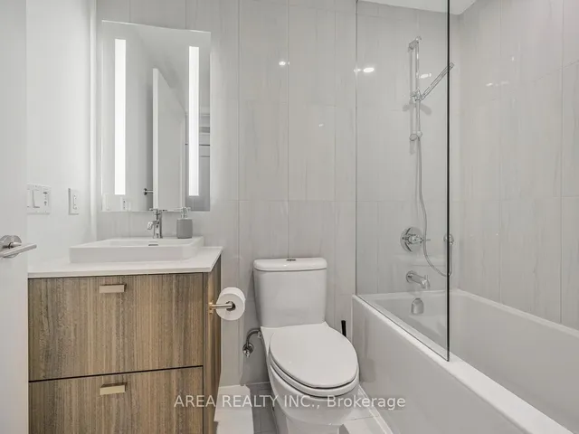 Additional image 19 of 470 Front St Unit 1406