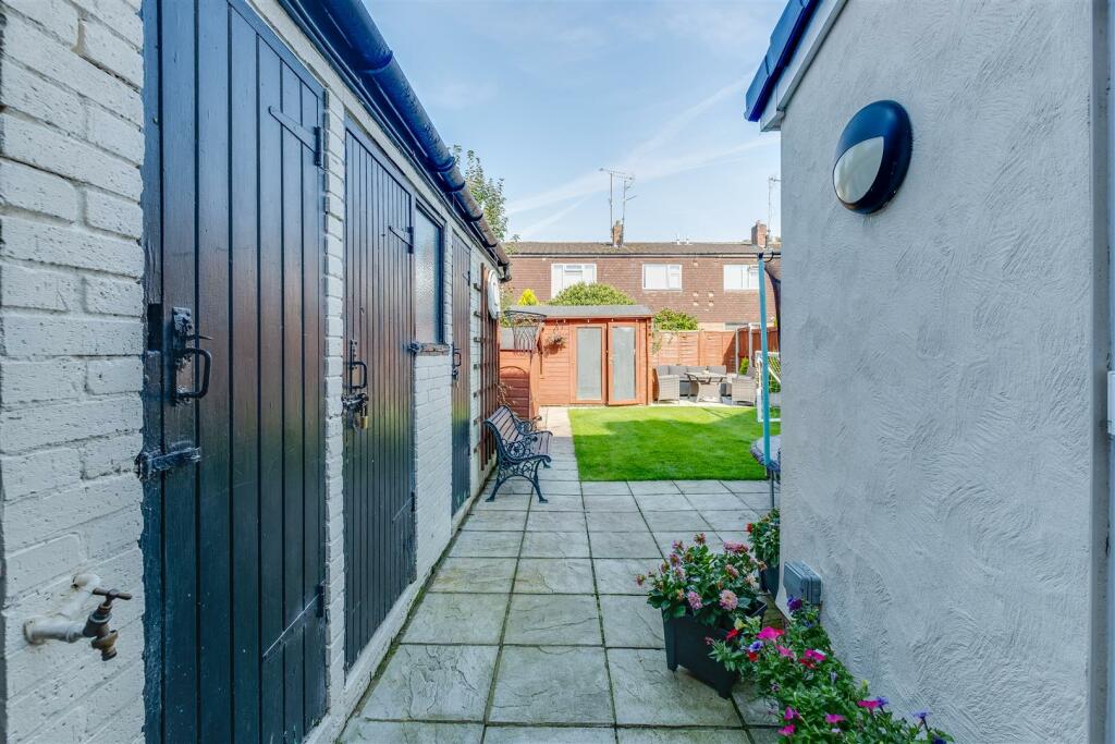 Additional image 19 of Raeburn Avenue, Little Neston, Neston