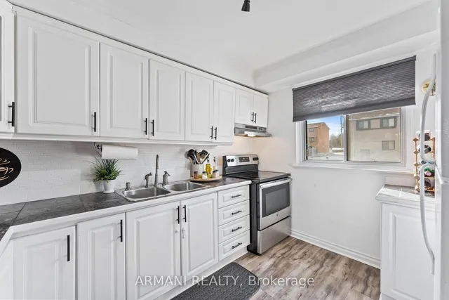 Additional image 12 of 150 Moregate Cres Unit 4