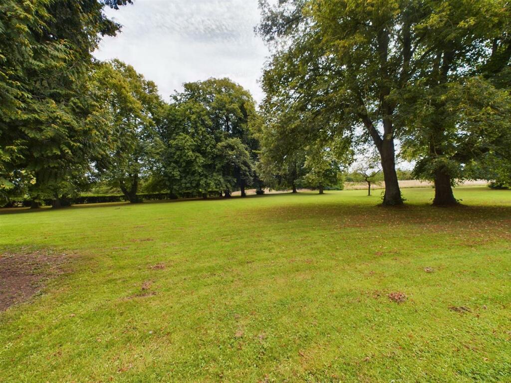 Additional image 26 of Beckett Road, Coulsdon