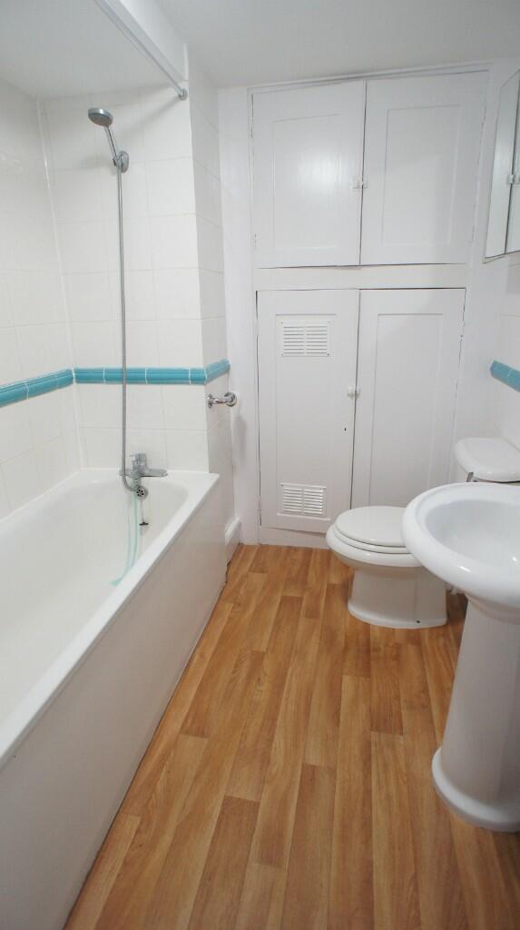 Additional image 10 of Portley Wood Road, Whyteleafe, Surrey, CR3