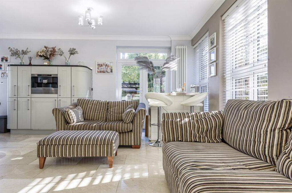 Additional image 10 of Birch Lane, Stock, Ingatestone