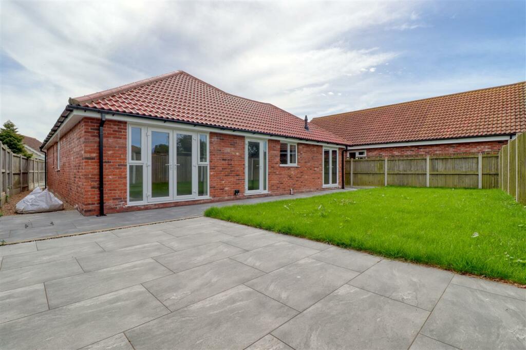 Additional image 4 of Manor Gardens, Manor Road, Great Holland