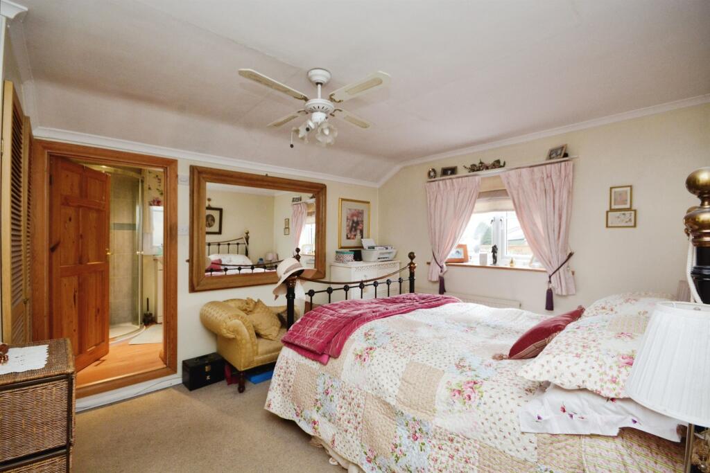 Additional image 10 of Tower Hill, Brentwood