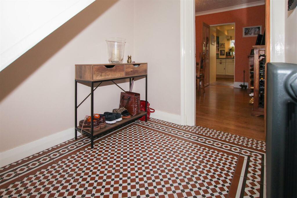 Additional image 6 of Blackmore Road, Doddinghurst, Brentwood