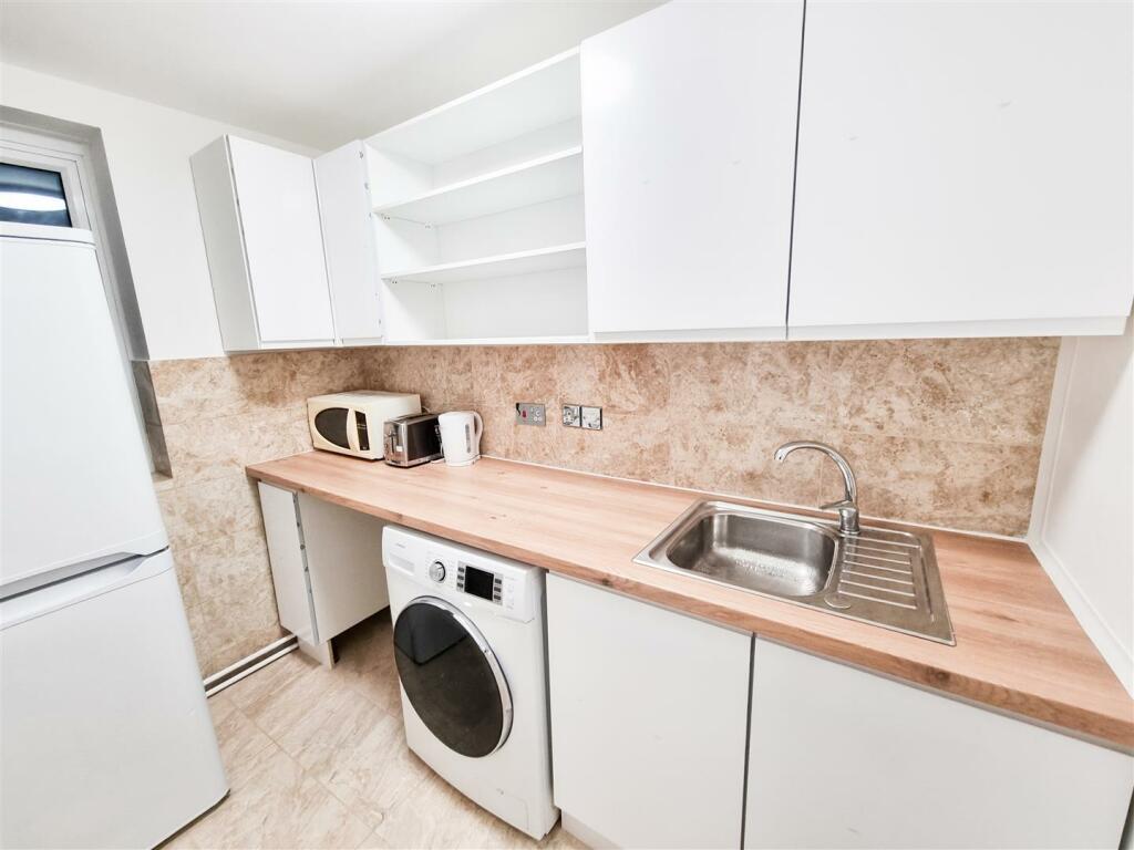 Additional image 5 of London Road, Croydon