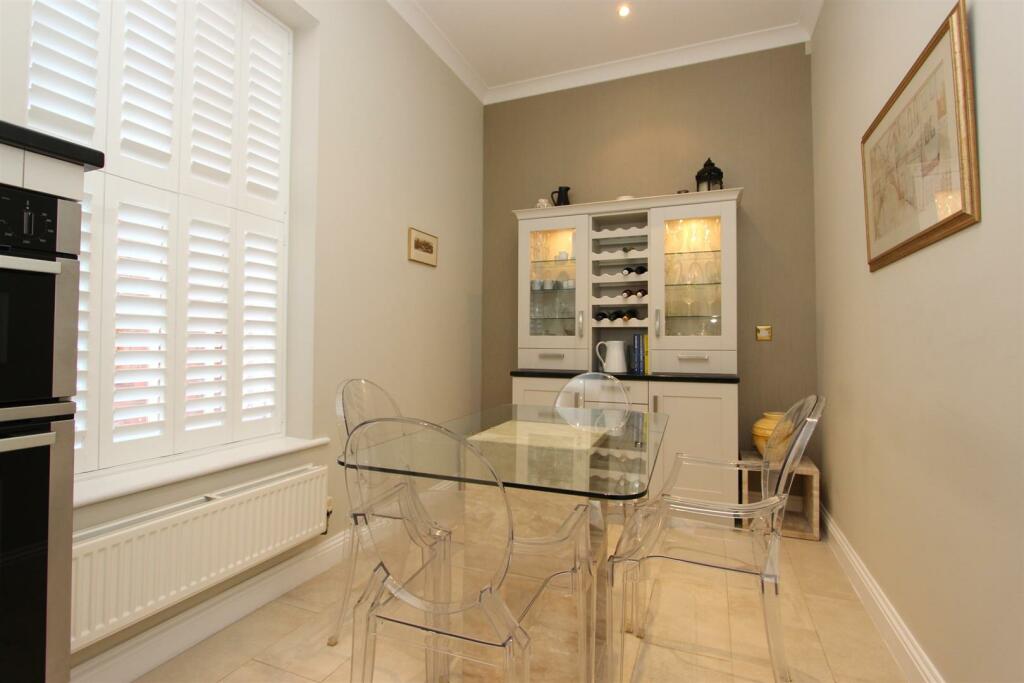 Additional image 13 of Upper Lodge Way, Coulsdon