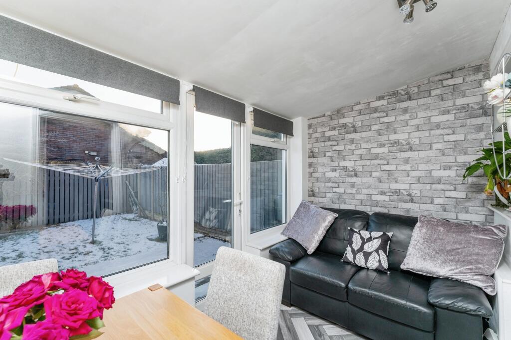 Additional image 3 of Ann Close, Ellesmere Port, Cheshire, CH66