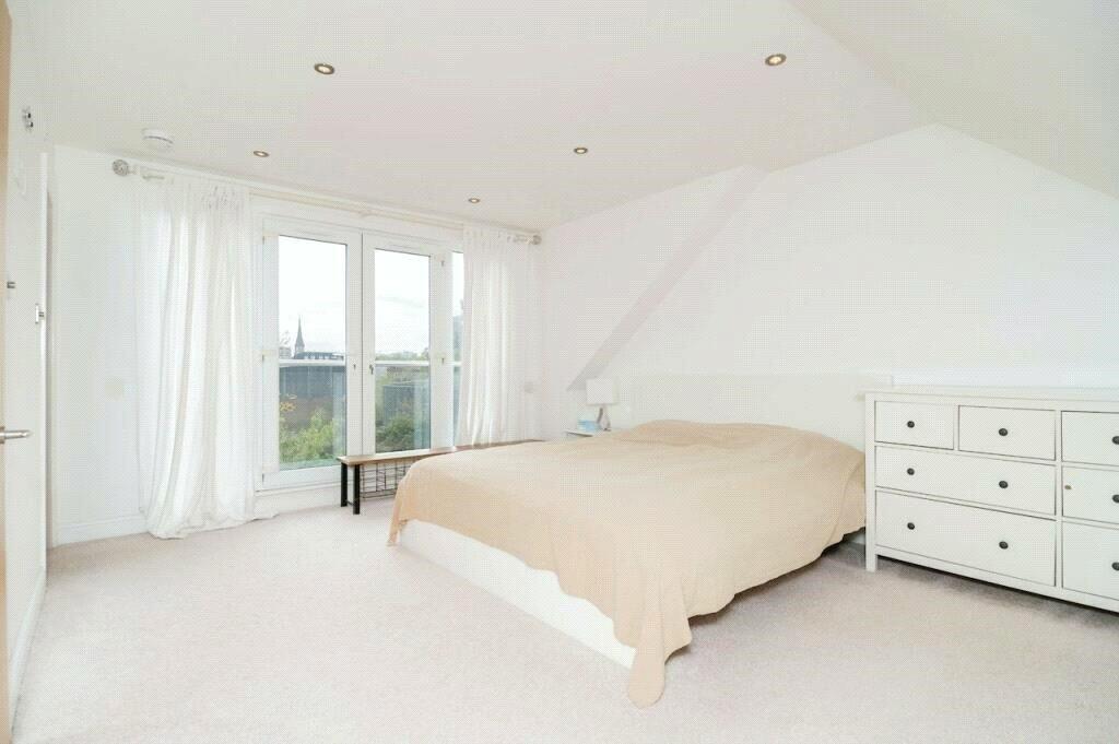 Additional image 6 of Burland Road, Brentwood, CM15