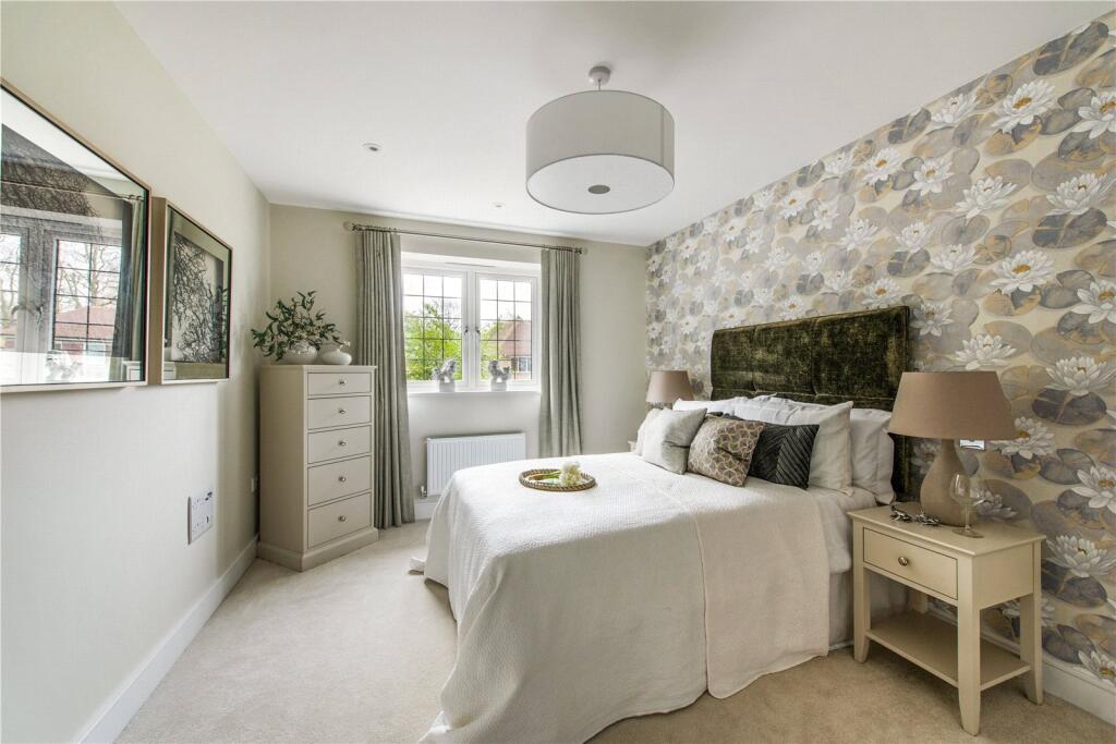 Additional image 11 of Harestone Drive, Caterham, CR3