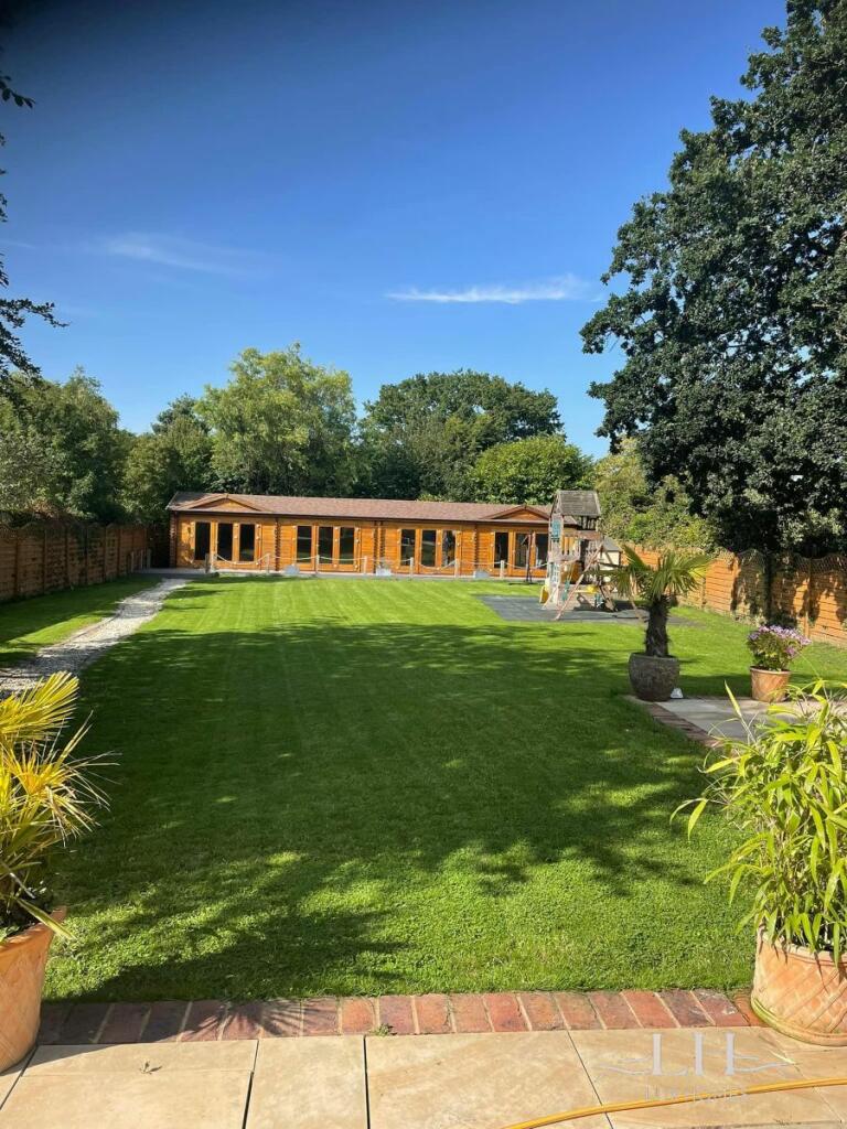 Additional image 50 of Coxtie Green Road, Brentwood