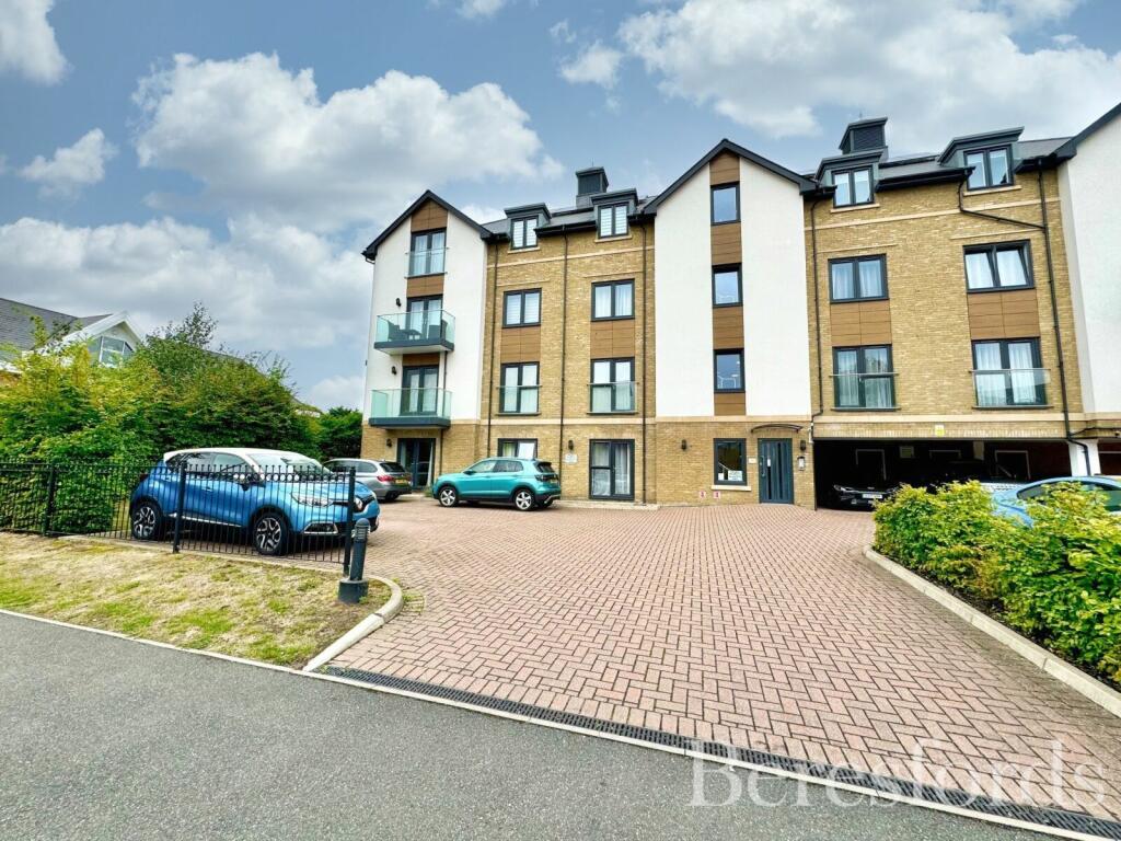 Clarendon Way, Colchester, CO1