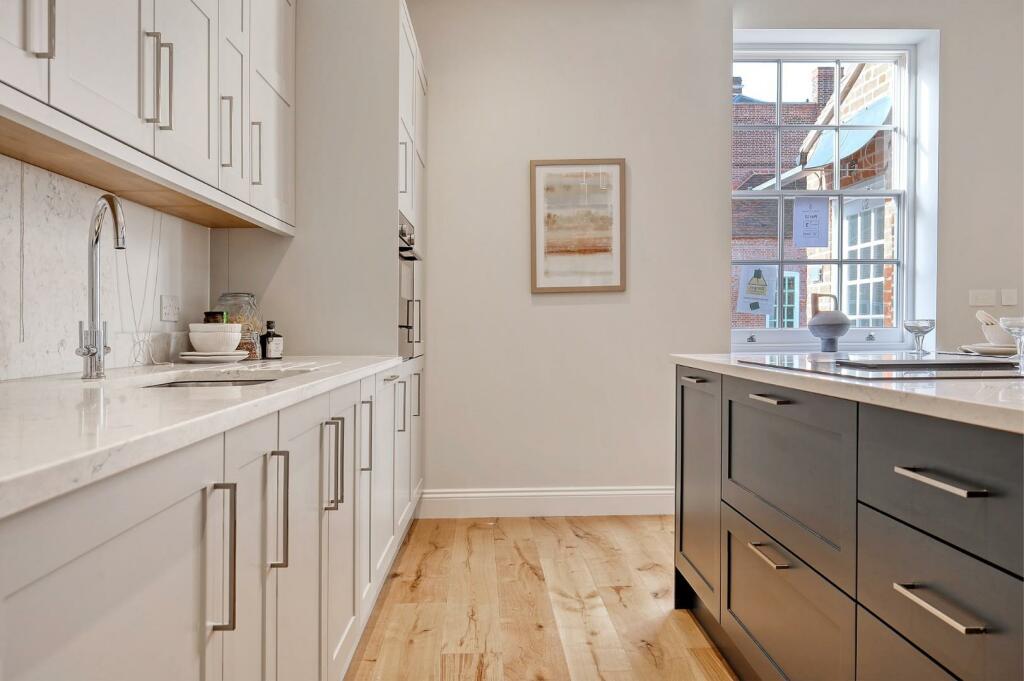 Additional image 4 of Brizes Park, Kelvedon Hatch