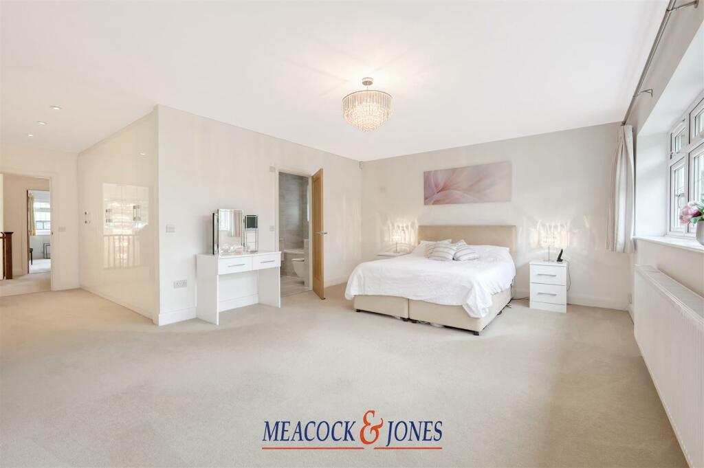 Additional image 16 of Heronway, Hutton Mount, Brentwood