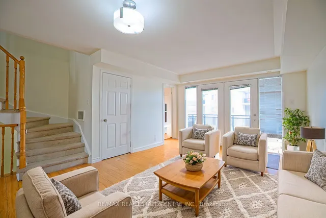 Additional image 4 of 60 Fairwood Circ Unit 99