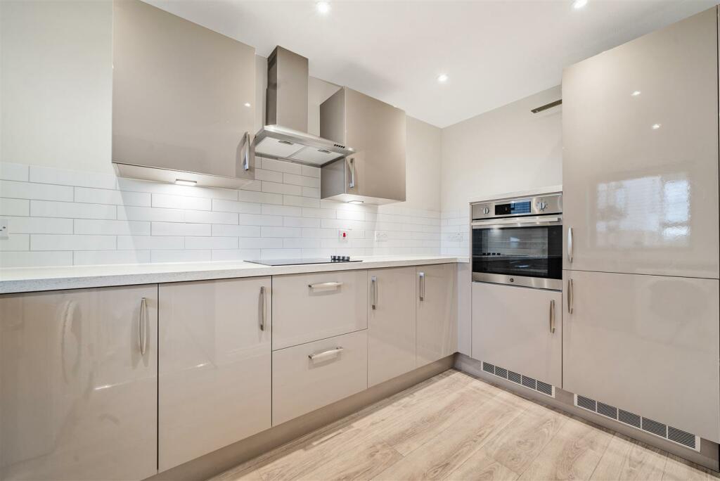 Additional image 4 of Mill Green Lodge, Witham