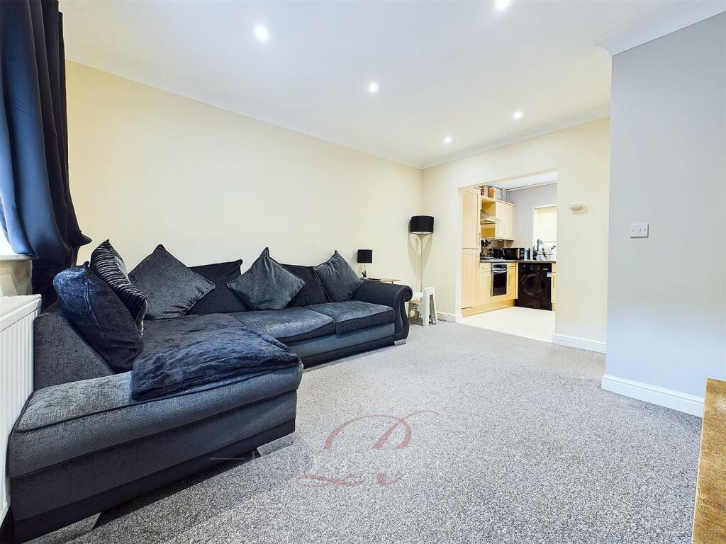 Additional image 4 of Jenard Court, Holywell