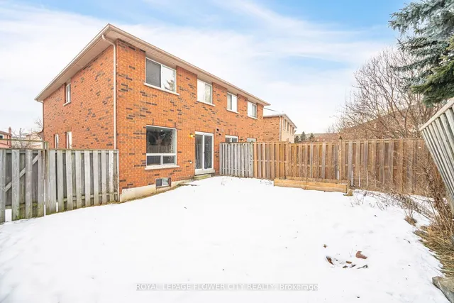 Additional image 40 of 112 Merganser Cres